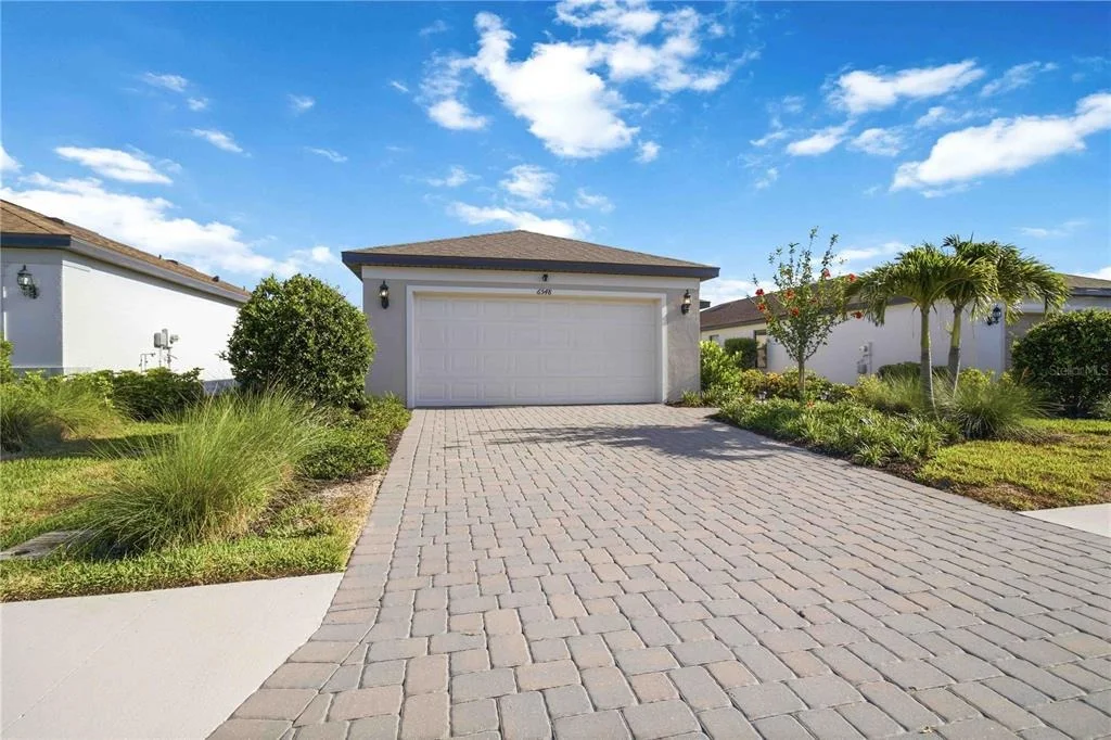 Photo of 6548 SILVERSTAR DRIVE