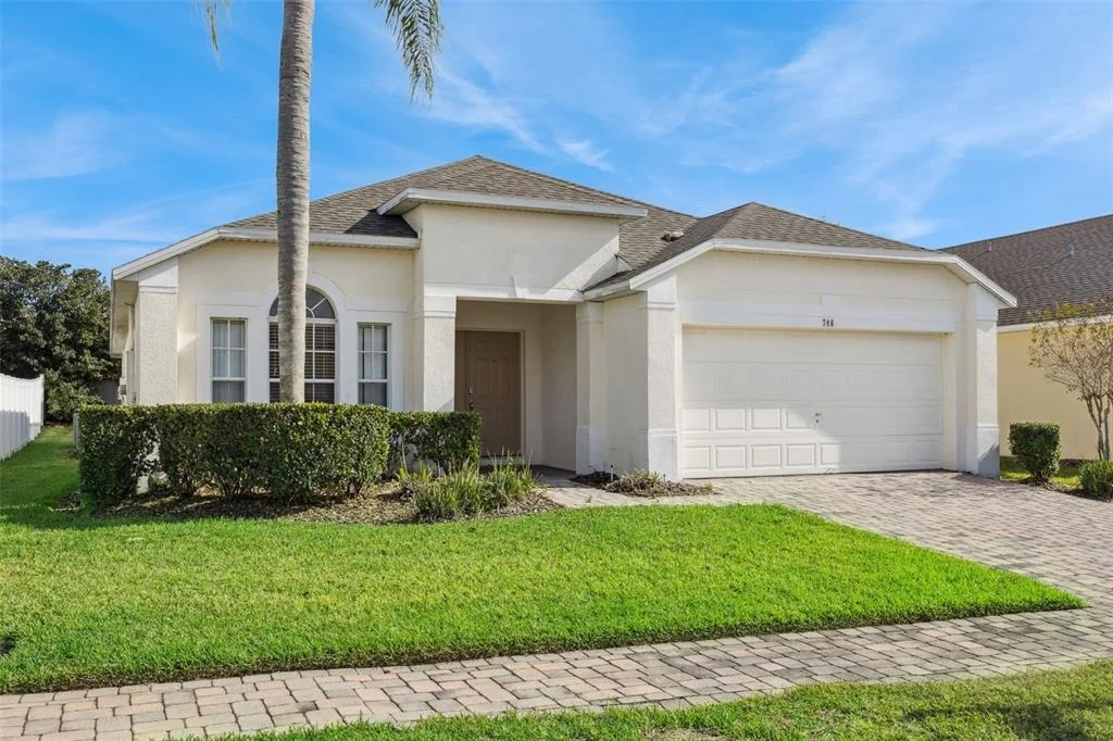 Photo of 746 KILDRUMMY DRIVE