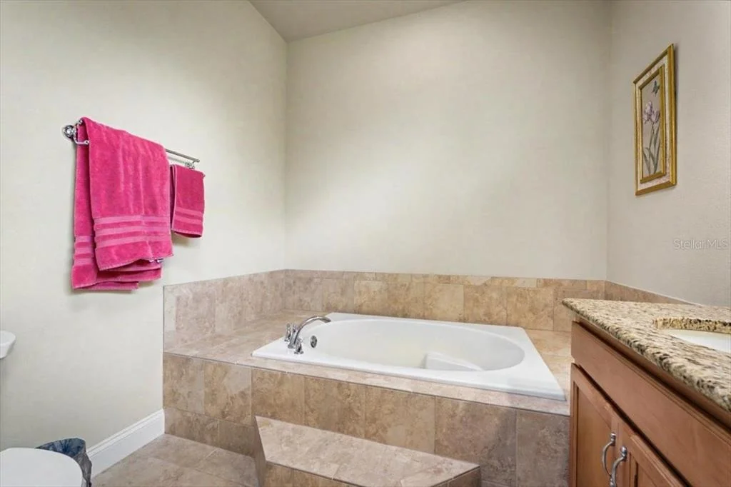 Photo of 1812 TAYLOR ROAD