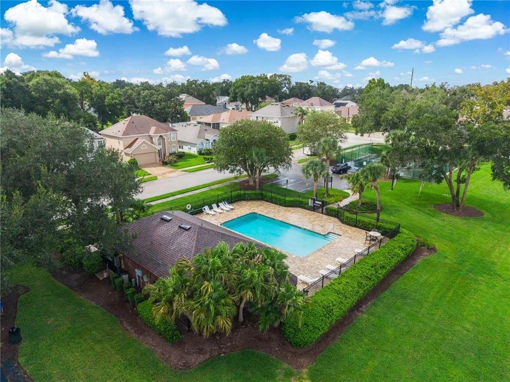 Photo of 116 OAK GROVE CIRCLE