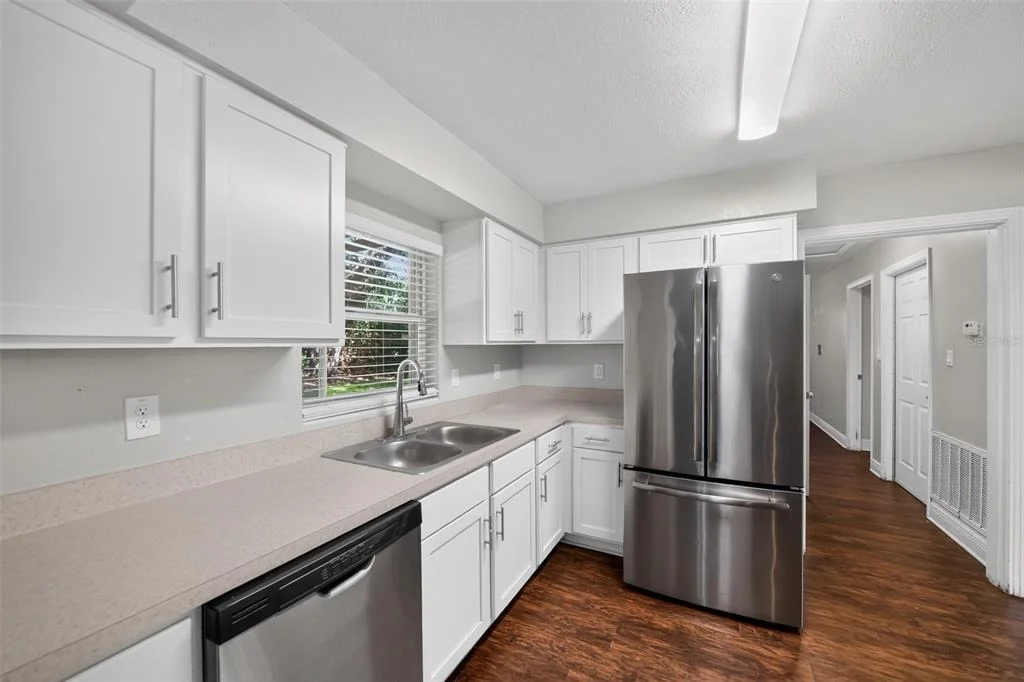 Photo of 351 STARLING ROAD