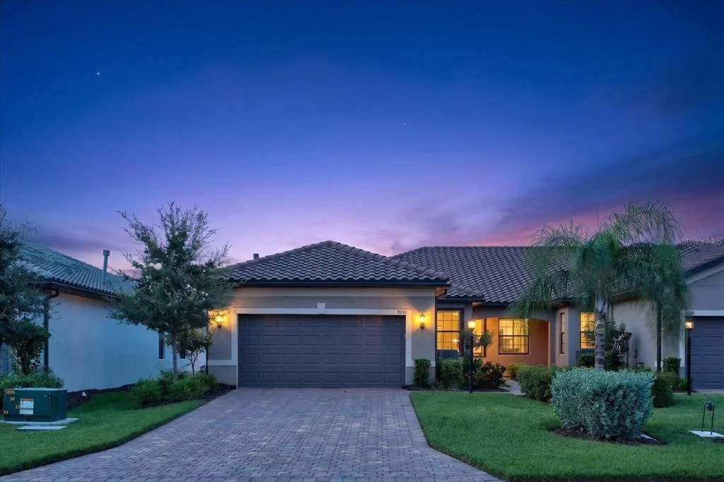 Photo of 7653 SUMMERLAND COVE