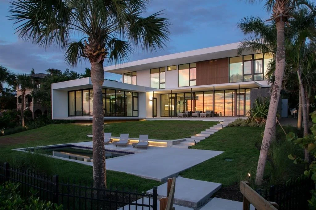 Photo of 1500 BAYVIEW DRIVE