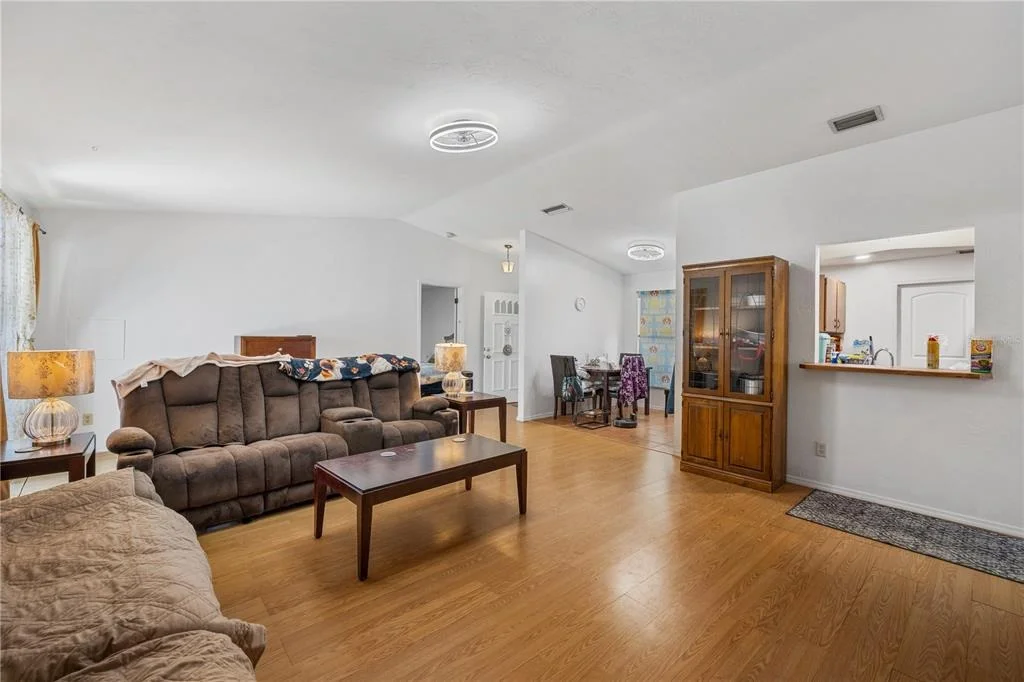 Photo of 1228 THOMASINA DRIVE