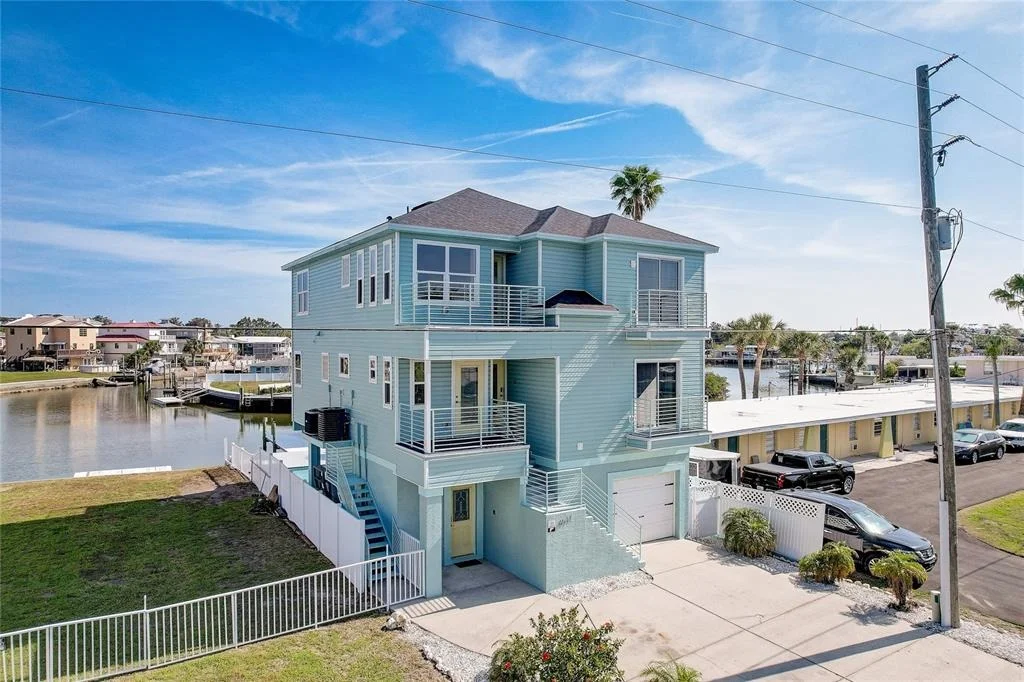 Photo of 6511 CLARK STREET