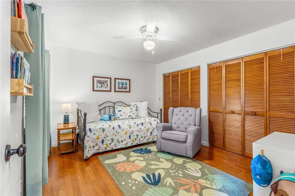 Photo of 285 BAYRIDGE COURT