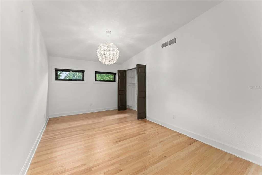 Photo of 101 LEE STREET