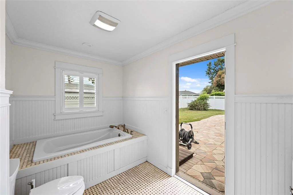 Photo of 1252 WATERSIDE LANE