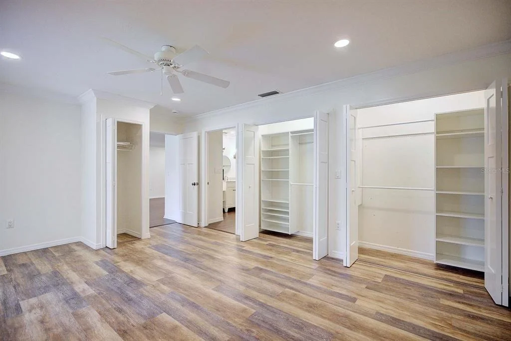 Photo of 3855 RODEO DRIVE