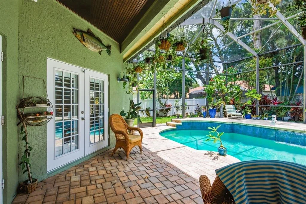 Photo of 141 OLD OAK CIRCLE