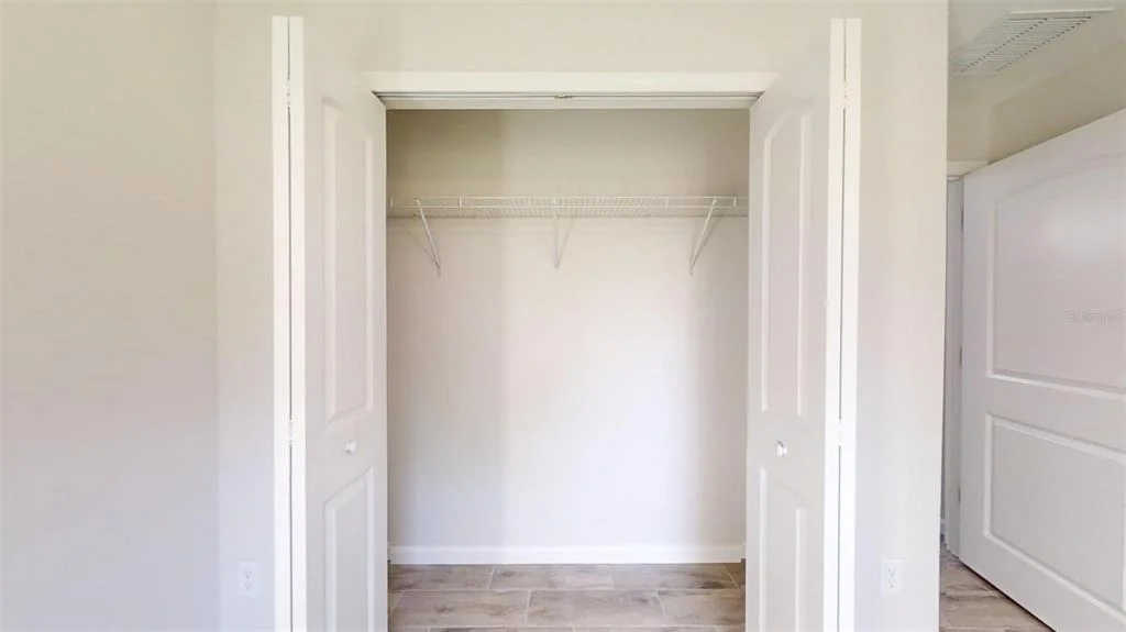 Photo of 277 OAK LANE CIRCLE