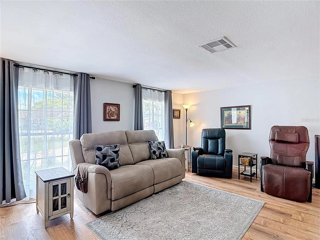 Photo of 12709 CASTLEBERRY COURT
