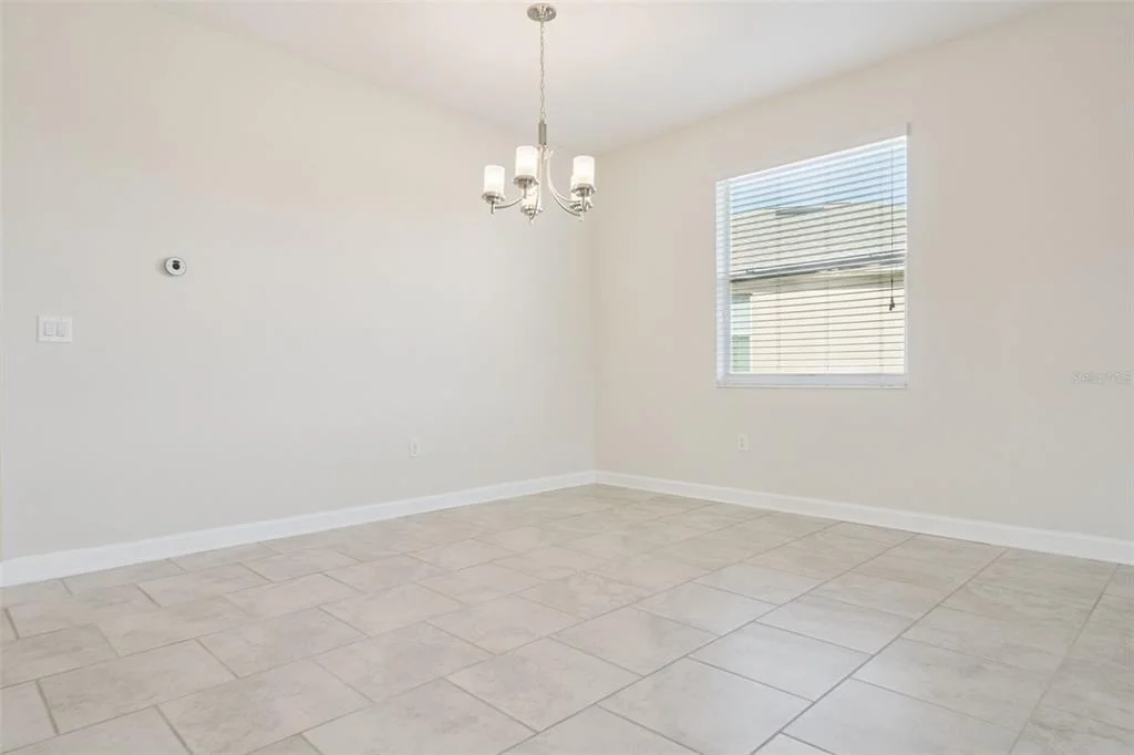Photo of 2733 ATTWATER LOOP