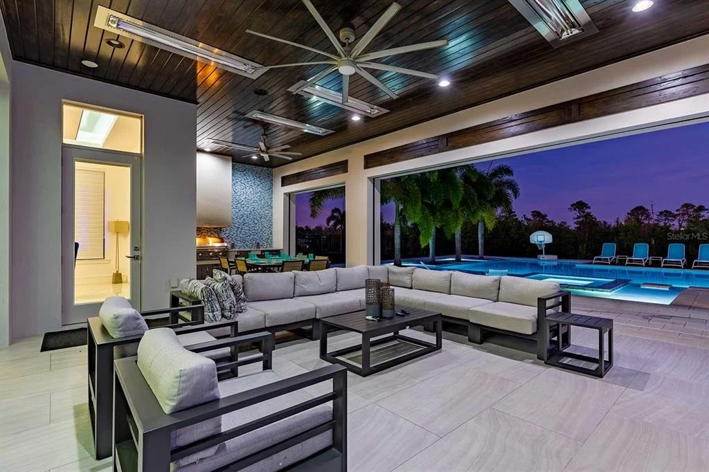 Photo of 751 GOLDEN BEAR DRIVE