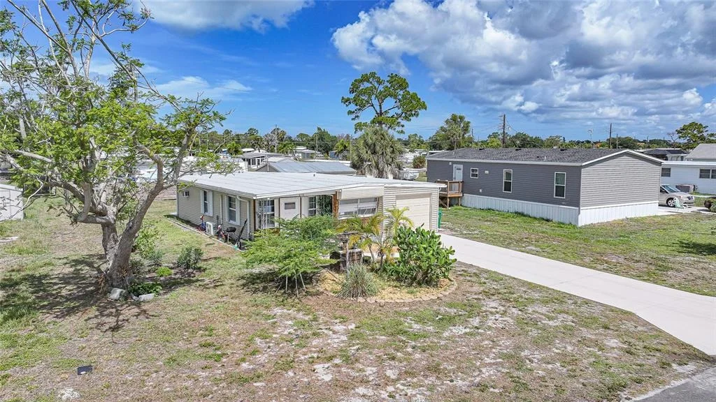 Photo of 658 VIA CALA