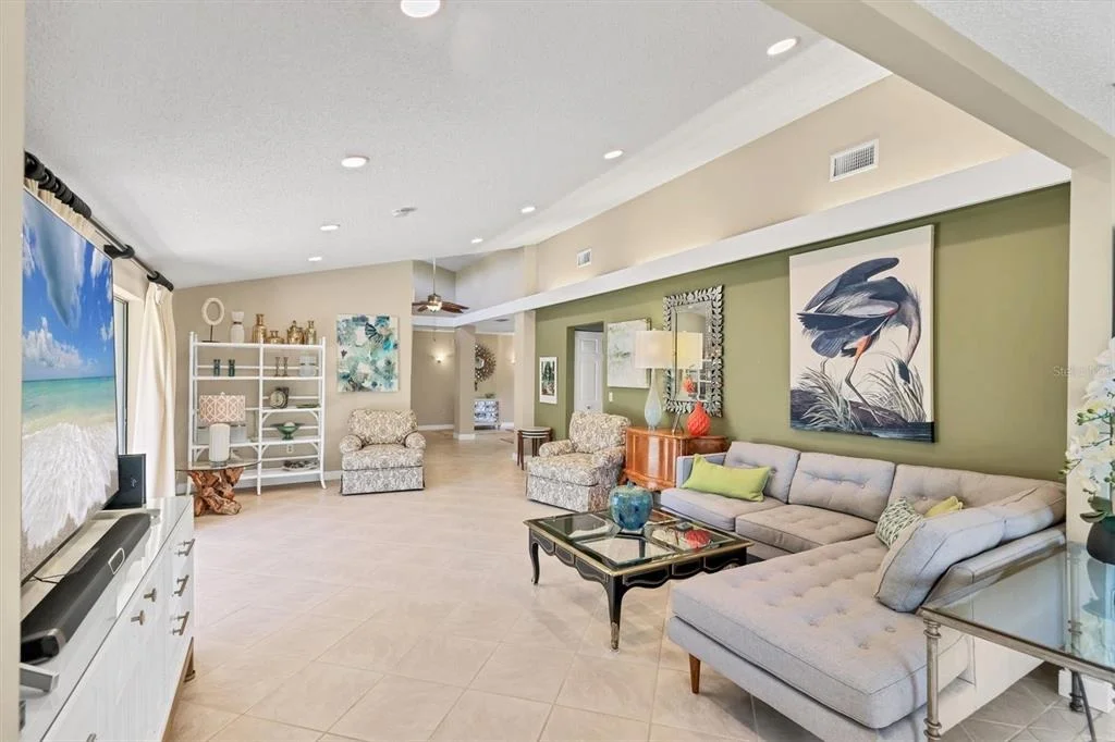 Photo of 6412 SUN EAGLE LANE