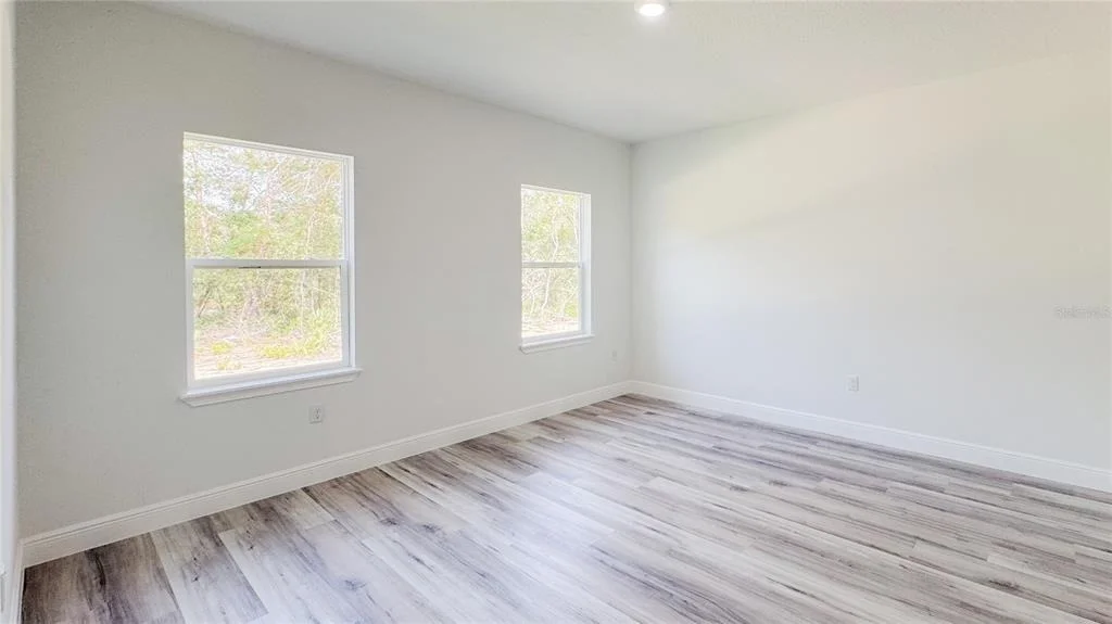 Photo of 15625 SW 37TH CIRCLE