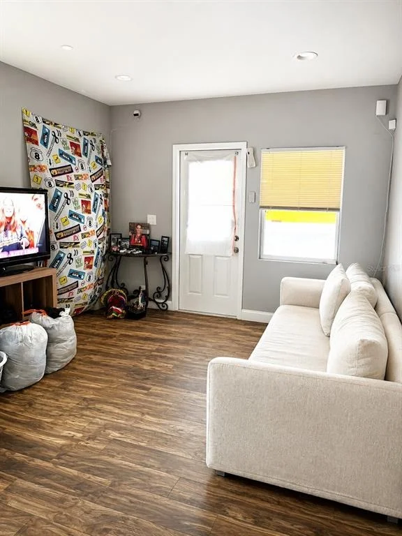 Photo of 1604 ANGLE ROAD