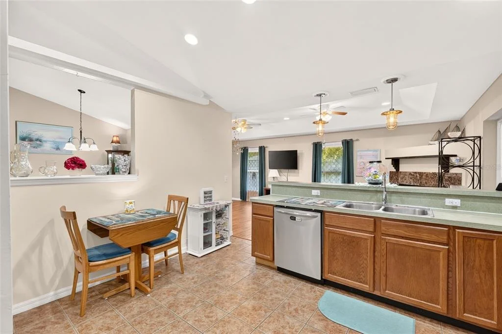 Photo of 118 GARNET PLACE