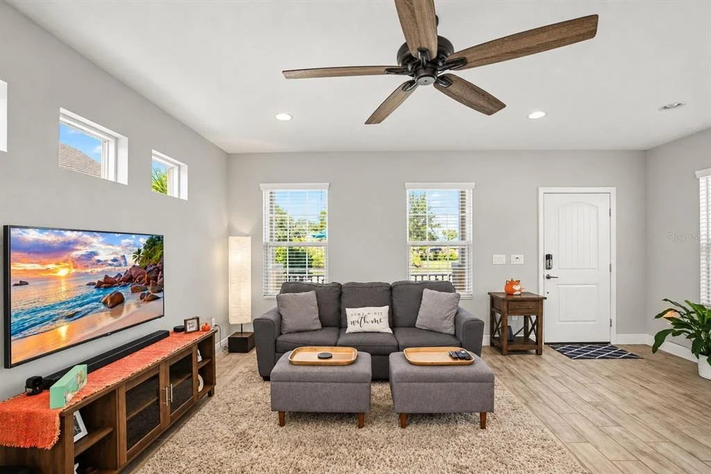 Photo of 3820 SHIMMERING OAKS DRIVE