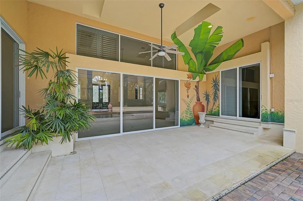 Photo of 909 MACEWEN DRIVE