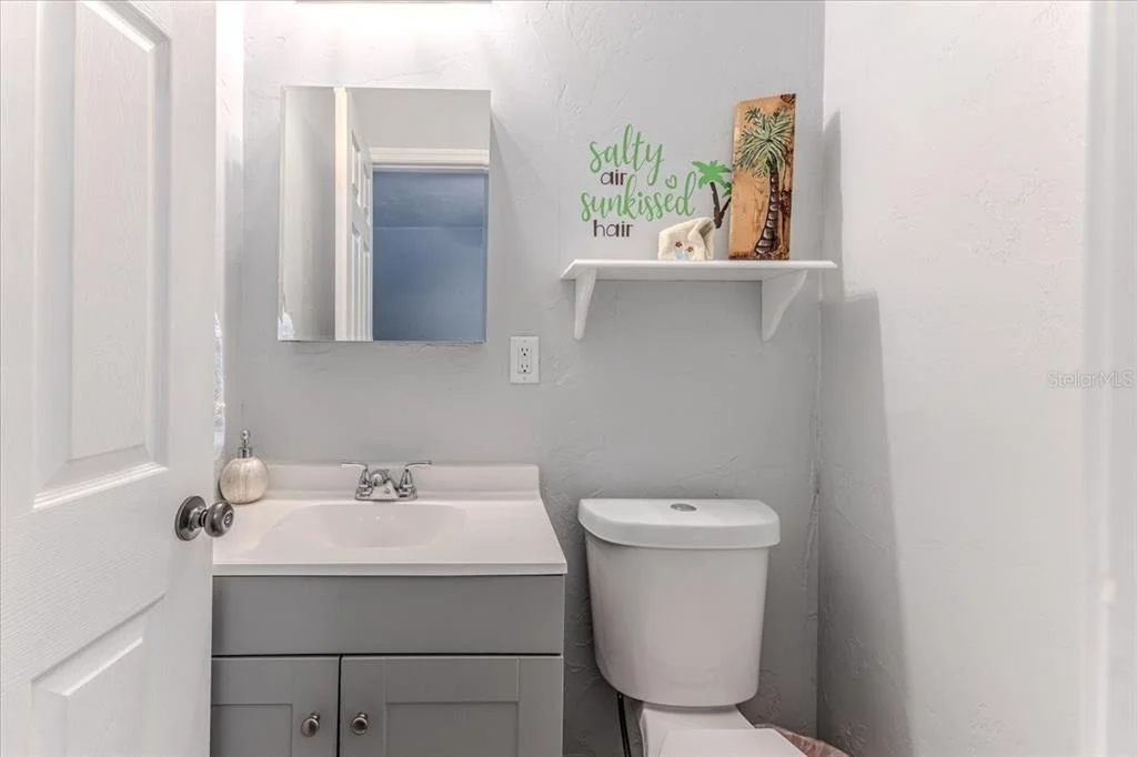 Photo of 5261 CIRCLE DRIVE