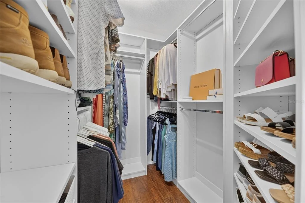 Photo of 7629 DEVONBRIDGE GARDEN WAY