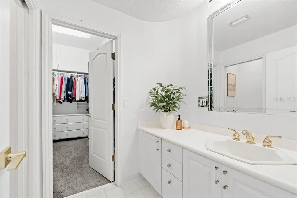 Photo of 626 RIVERSIDE DRIVE