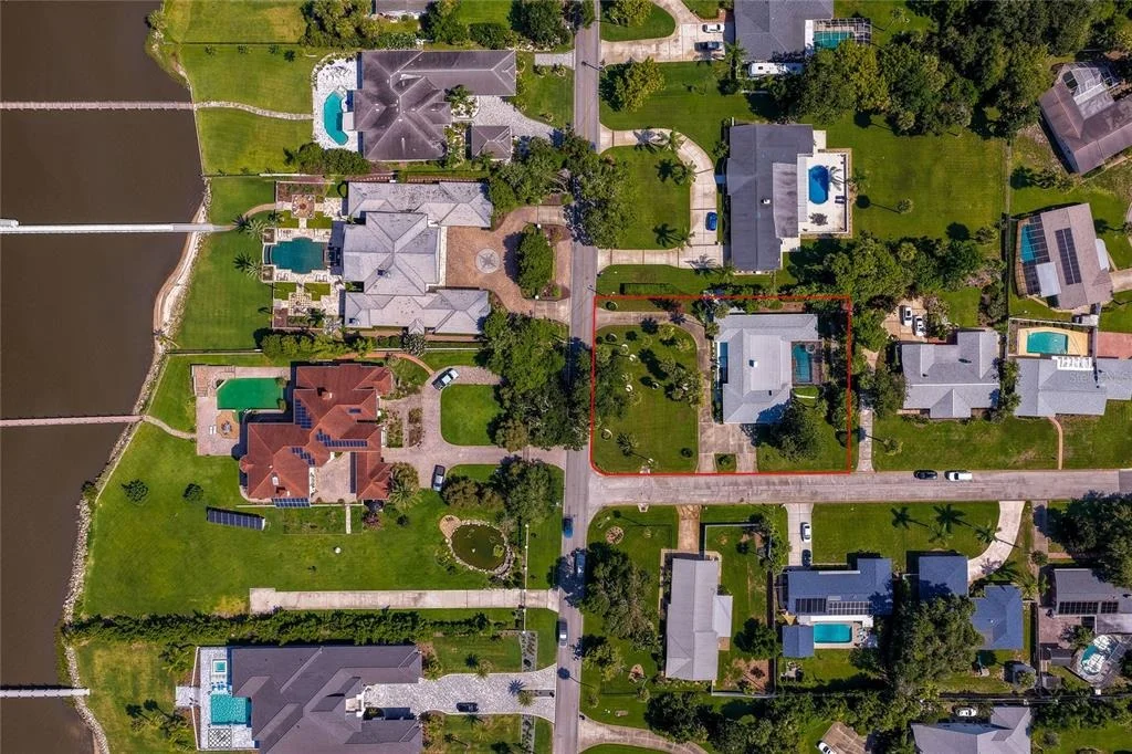 Photo of 697 JOHN ANDERSON DRIVE