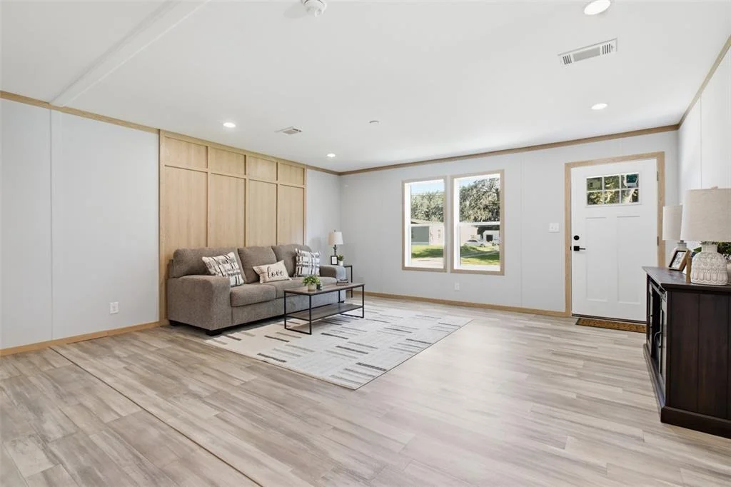 Photo of 18104 NICHOLAS AVENUE