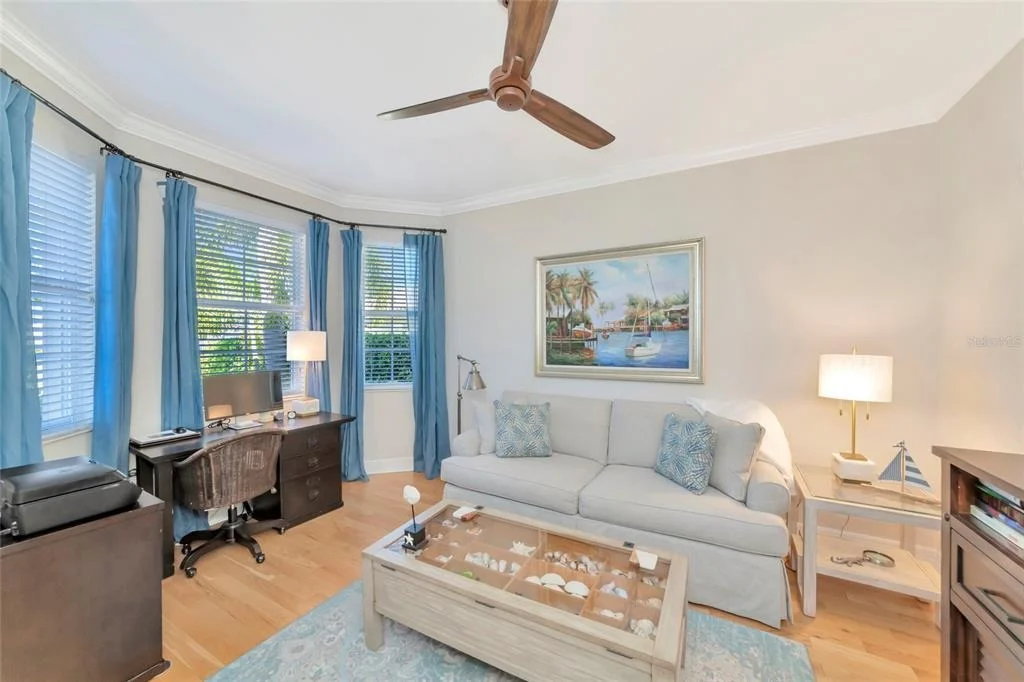 Photo of 9719 DISCOVERY TERRACE
