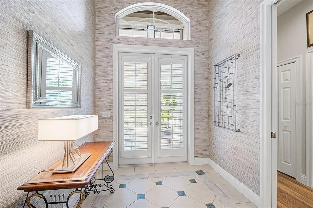 Photo of 293 TURQUOISE LANE