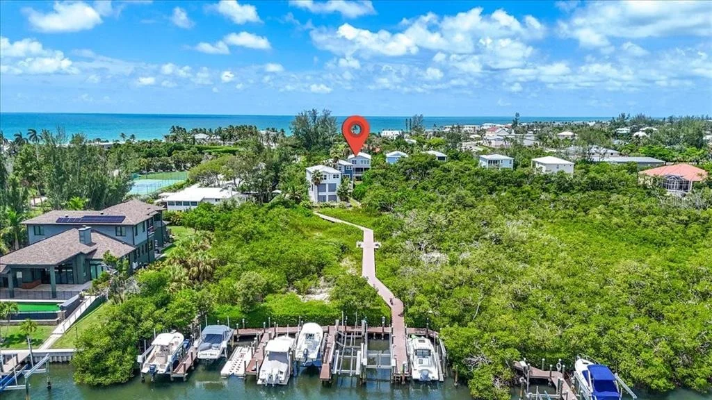 Photo of 6330 LAGUNA DRIVE