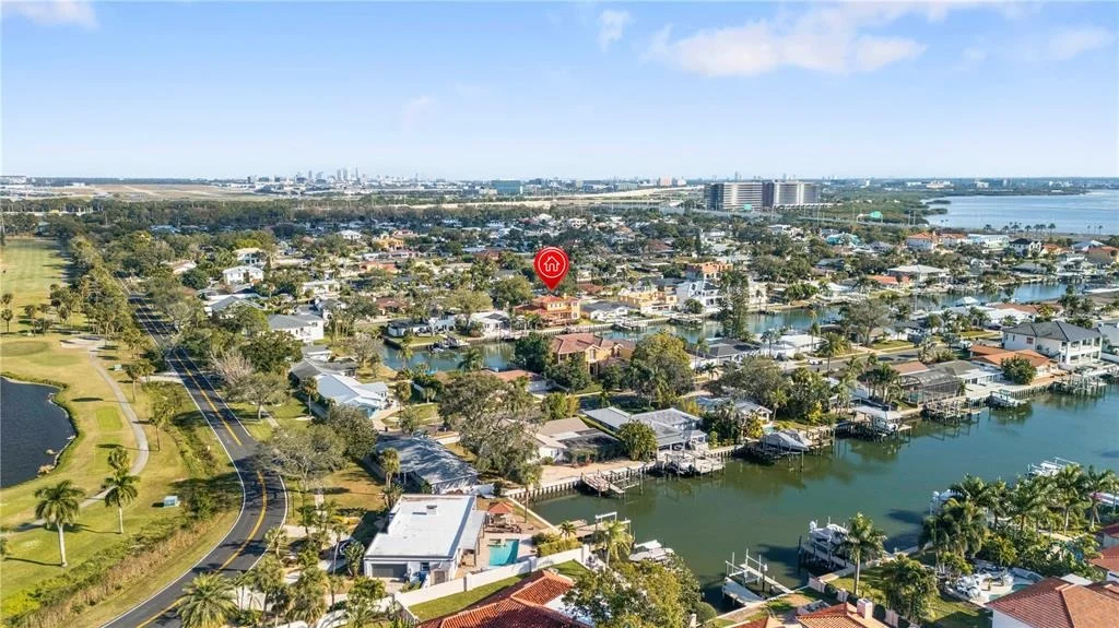 Photo of 3952 VERSAILLES DRIVE