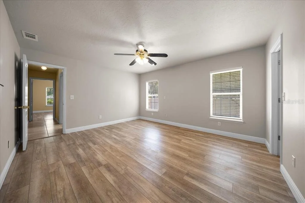 Photo of 2420 SE 15TH STREET