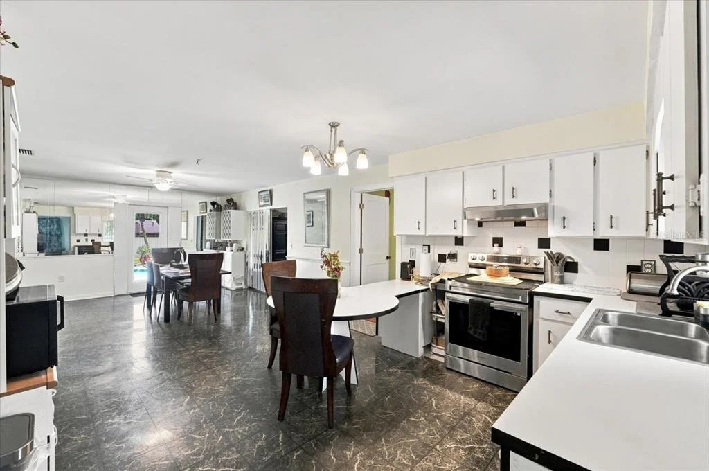 Photo of 543 STATE ROAD 559