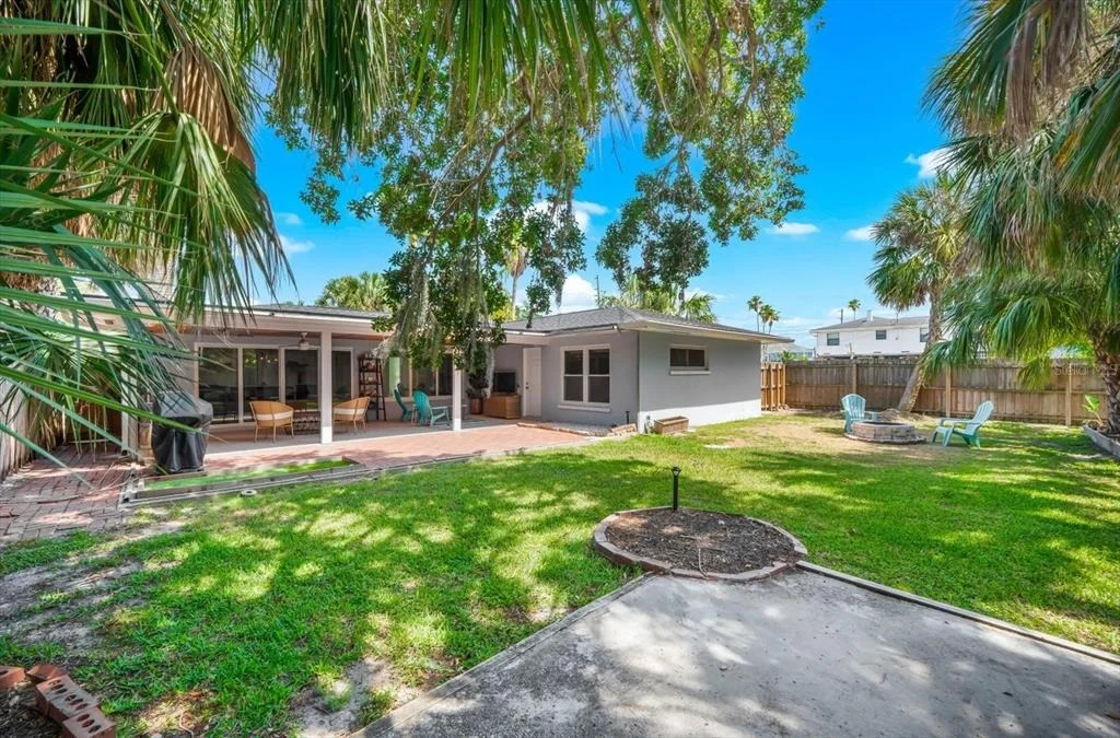 Photo of 730 BAY ESPLANADE