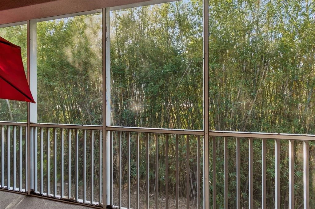 Photo of 894 LANTERN WAY