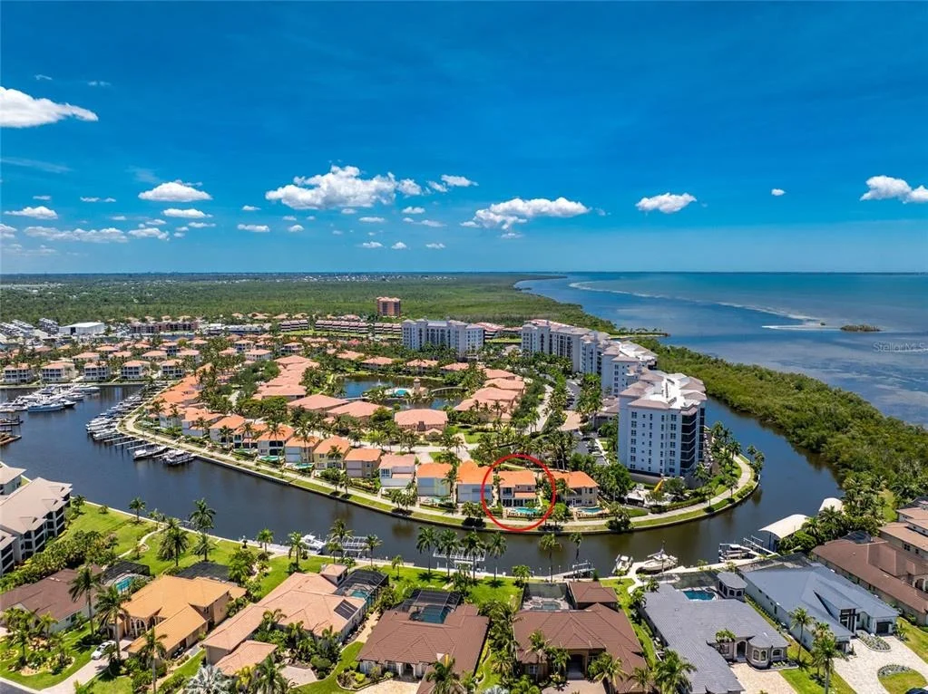 Photo of 3341 SUNSET KEY CIRCLE