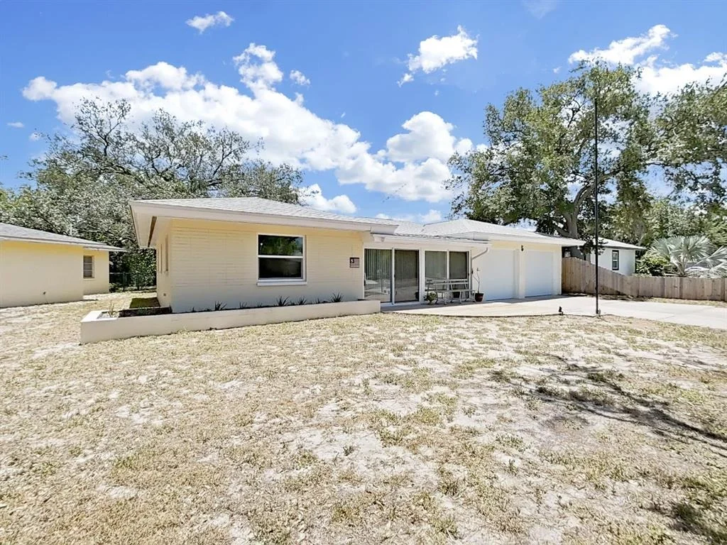 Photo of 5 N KEYSTONE DRIVE