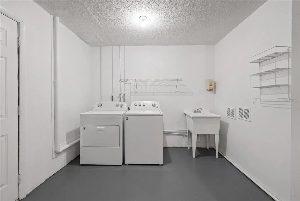 Photo of 1 MAPLEWOOD AVENUE