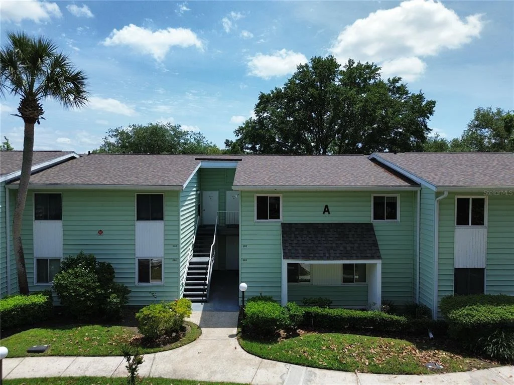 Photo of Unit B at 606 MIDWAY DRIVE