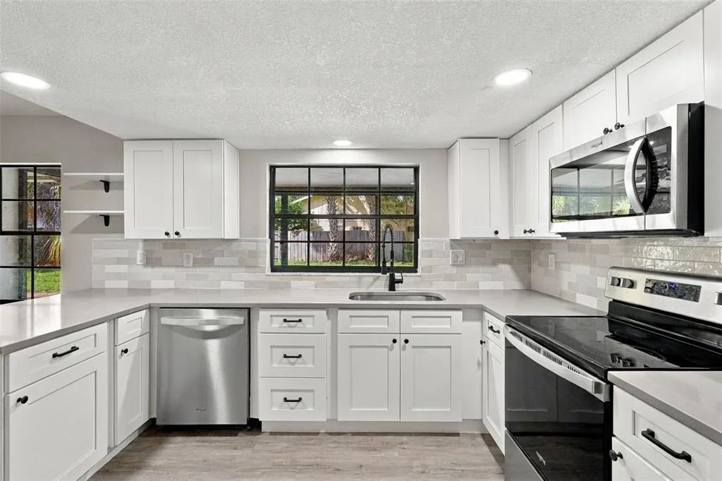 Photo of 3561 CALGARY LANE