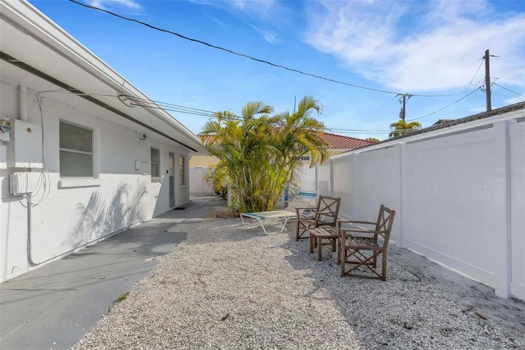 Photo of 531 GRANADA AVENUE