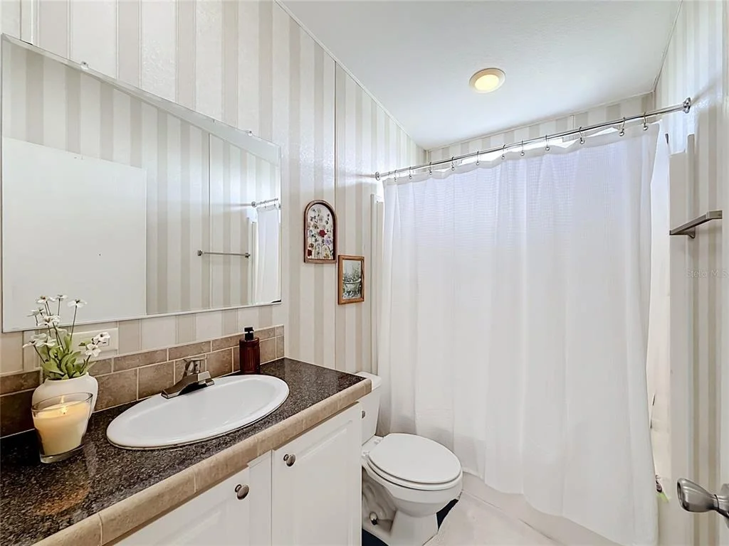 Photo of 25110 ALAMANDA DR