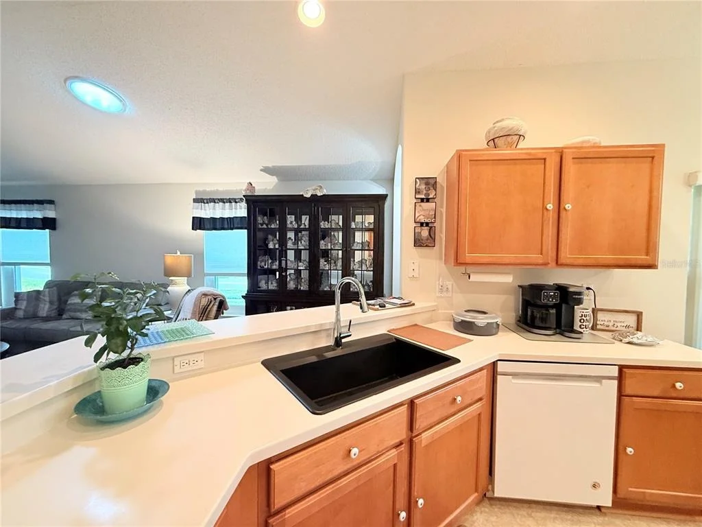 Photo of 265 CENTER OAK CIRCLE