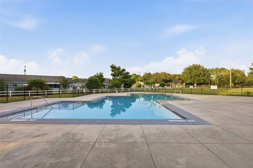 Photo of 8405 OAK BLUFF DRIVE