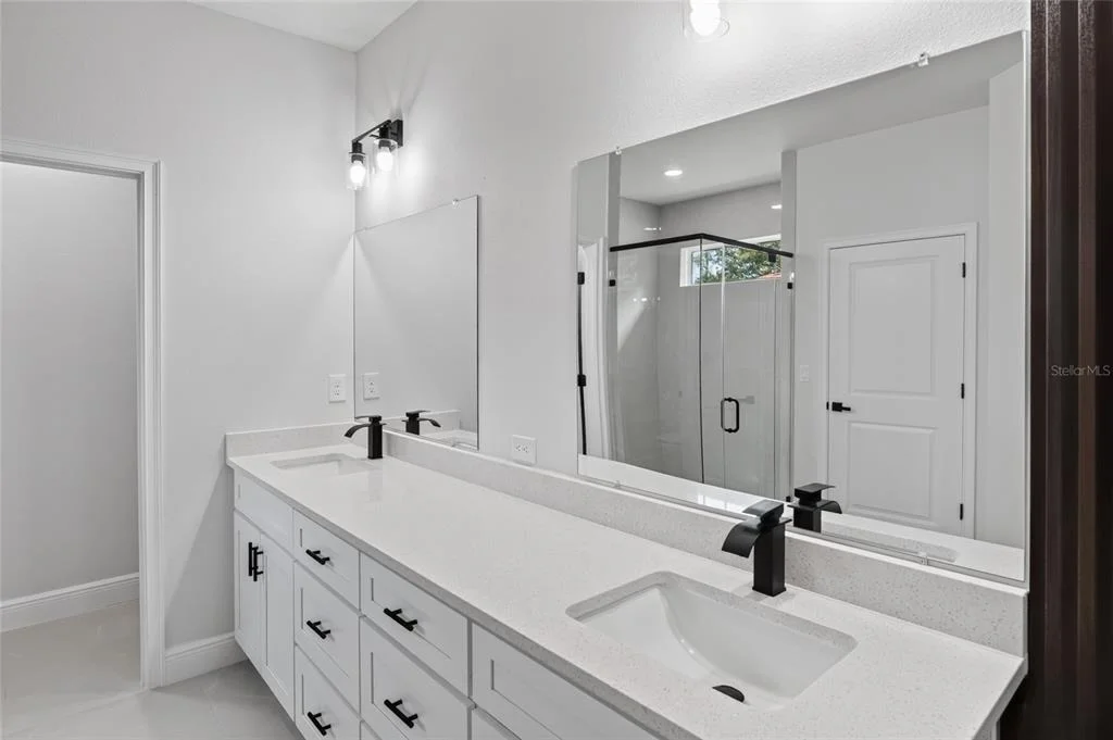 Photo of 184 LINDER DRIVE