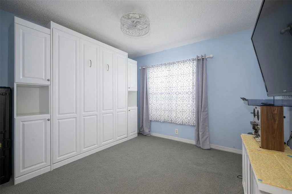 Photo of 18 PHOENIX LANE