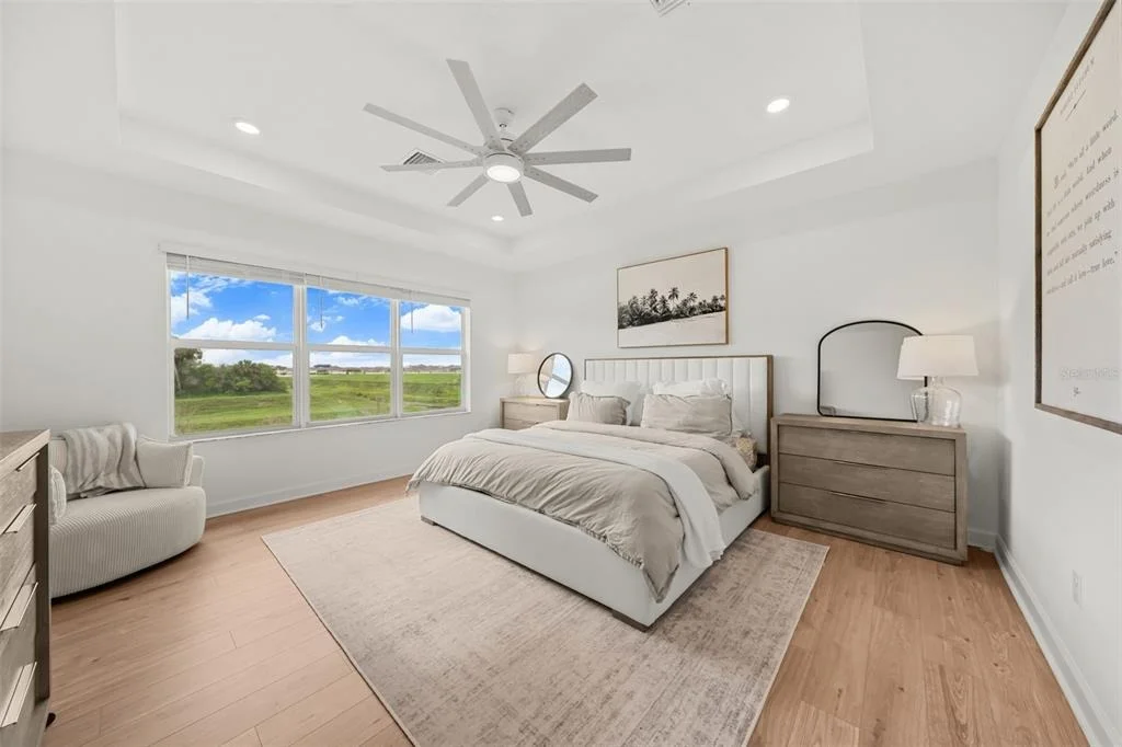 Photo of 660 VERIDIAN CIRCLE NW